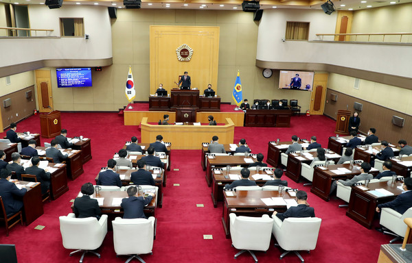 충북도의회 본회의 장면